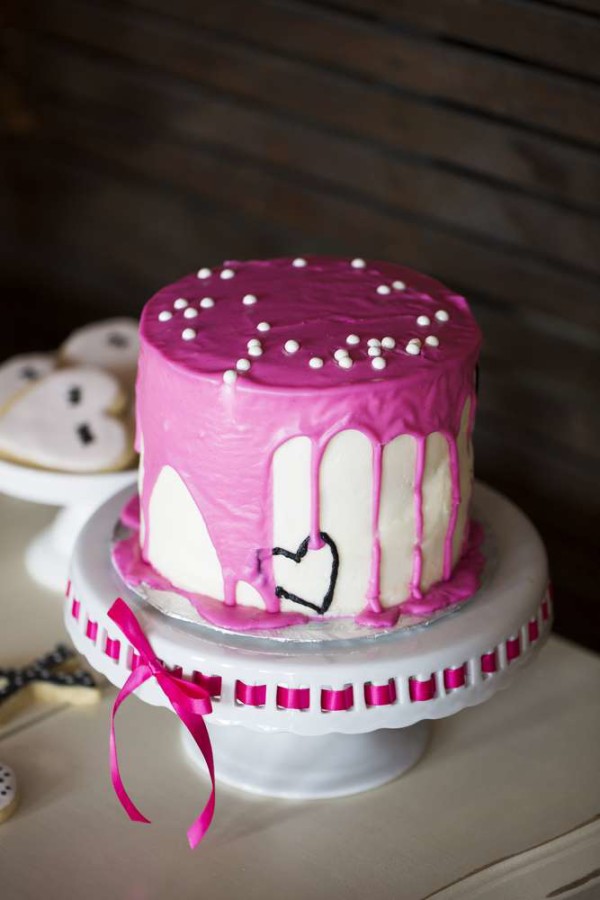Heartfilled-Bridal-Shower-Cake