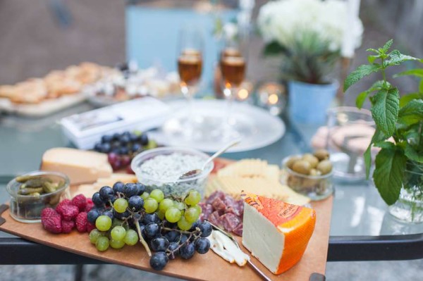 Outdoor-Great-Gatsby-Party-Cheese