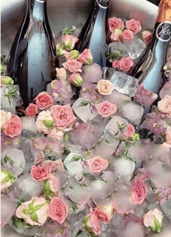 flowers ice cubes for drinks