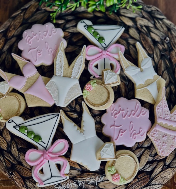 fun bachelorette lingerie cookie party set