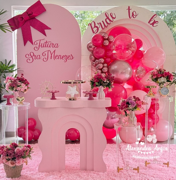 pink and chic decorations