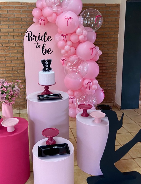 props for lingerie theme